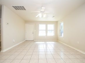 894 N Victory Drive, Houston TX 77088