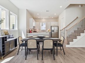 3089 Hicks Street, Houston TX 77007