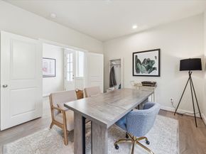 3089 Hicks Street, Houston TX 77007