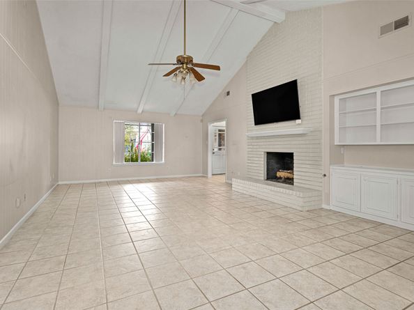 109 Timberside Drive, Conroe TX 77304