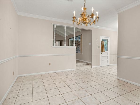 109 Timberside Drive, Conroe TX 77304