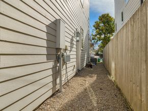 4003 Beacon Fisher Drive, Houston TX 77018