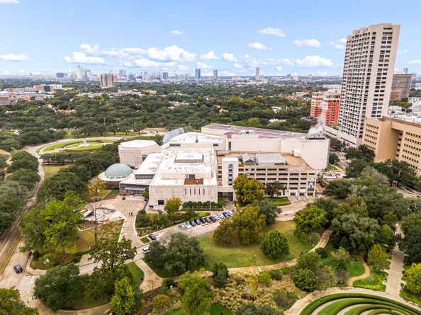 2611 Riverside Drive D, Houston TX 77004