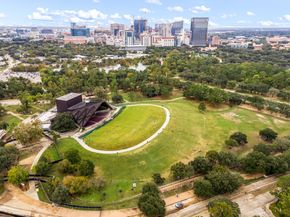 2611 Riverside Drive D, Houston TX 77004