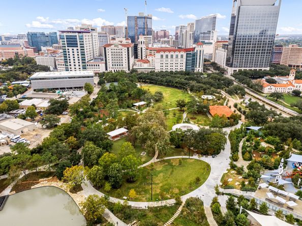 2611 Riverside Drive D, Houston TX 77004