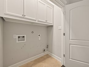 1431 W 25th Street, Houston TX 77008