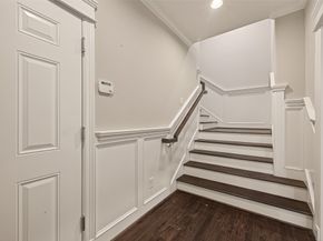 1431 W 25th Street, Houston TX 77008