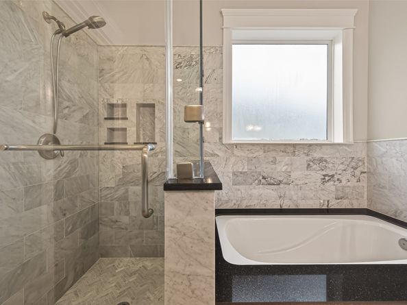 1431 W 25th Street, Houston TX 77008