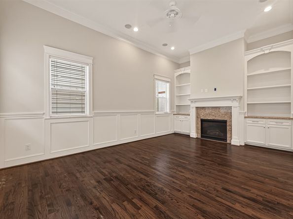 1431 W 25th Street, Houston TX 77008