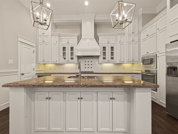 1431 W 25th Street, Houston TX 77008