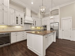 1431 W 25th Street, Houston TX 77008