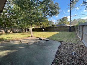 5619 Warm Springs Road, Houston TX 77035