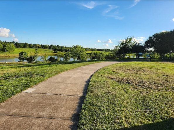 5619 Warm Springs Road, Houston TX 77035