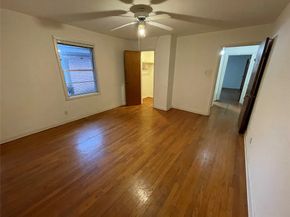 5619 Warm Springs Road, Houston TX 77035