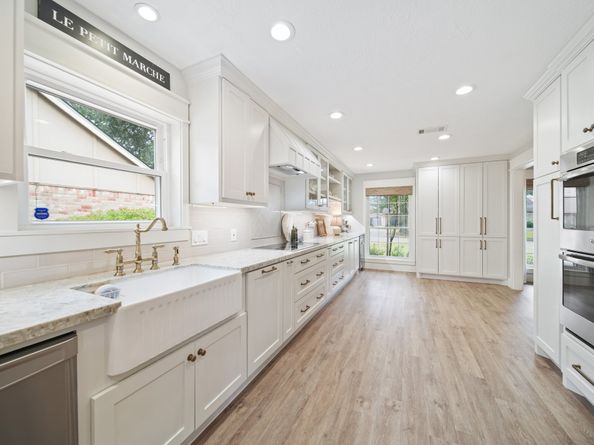 3019 Riata Lane, Houston TX 77043