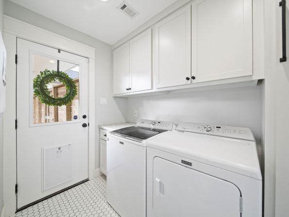 3019 Riata Lane, Houston TX 77043