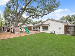 3019 Riata Lane, Houston TX 77043