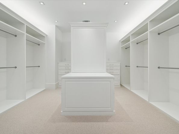 2711 Eastgrove Lane, Houston TX 77027