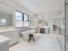 2711 Eastgrove Lane, Houston TX 77027