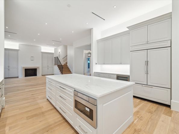 2711 Eastgrove Lane, Houston TX 77027