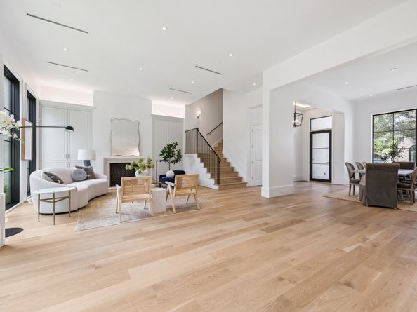 2711 Eastgrove Lane, Houston TX 77027