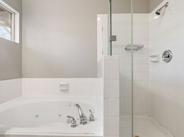 59 N Avonlea Circle, The Woodlands TX 77382