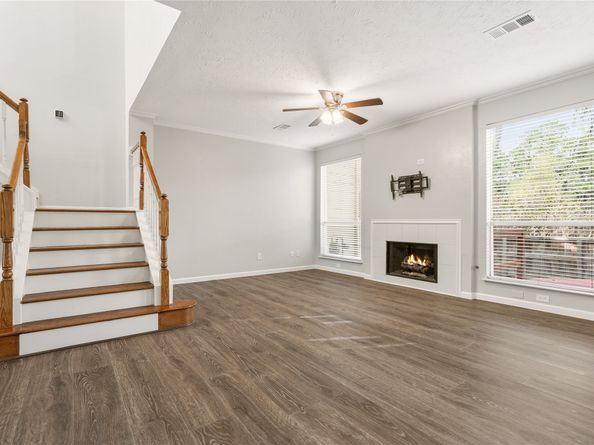 59 N Avonlea Circle, The Woodlands TX 77382