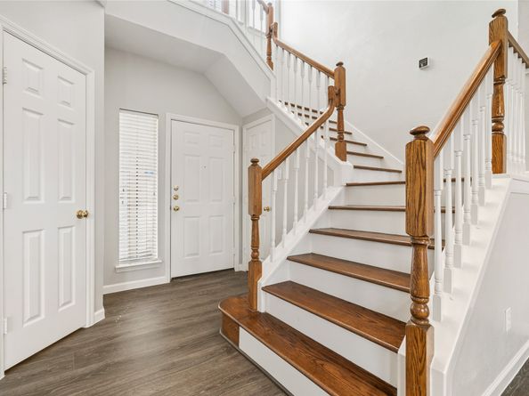 59 N Avonlea Circle, The Woodlands TX 77382