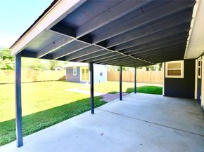 7118 Edgemoor Drive, Houston TX 77074