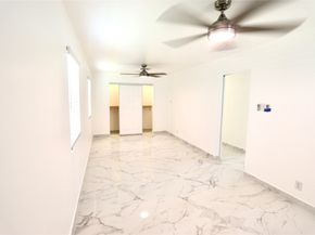 7118 Edgemoor Drive, Houston TX 77074