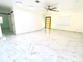 7118 Edgemoor Drive, Houston TX 77074