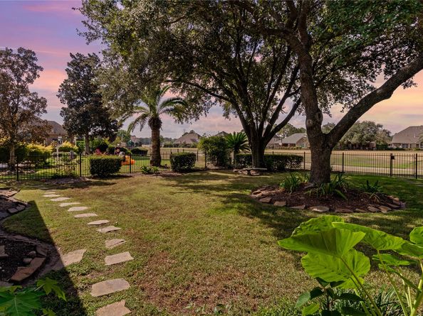 5918 Corinthian Park Drive, Spring TX 77379