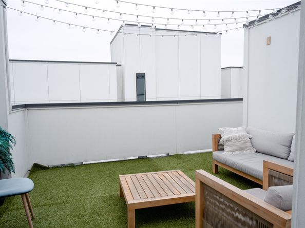 2826 Clay Street, Houston TX 77003