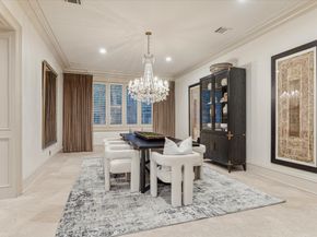 918 Huntington Cove, Houston TX 77063