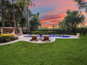 918 Huntington Cove, Houston TX 77063