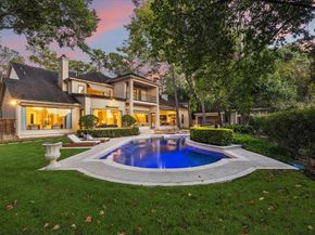 918 Huntington Cove, Houston TX 77063