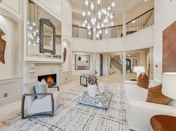 918 Huntington Cove, Houston TX 77063