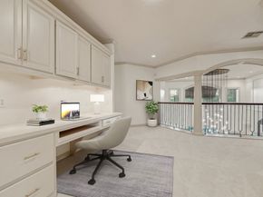 918 Huntington Cove, Houston TX 77063