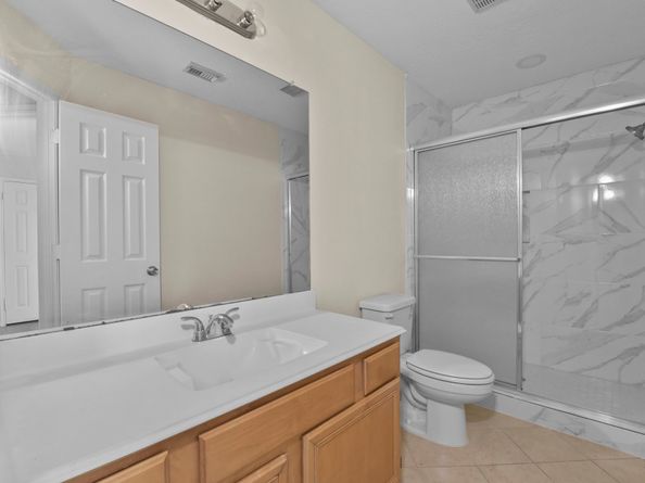 4911 Silver Fox Drive, Houston TX 77066