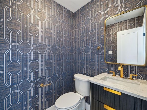 5659 Lymbar Drive, Houston TX 77096