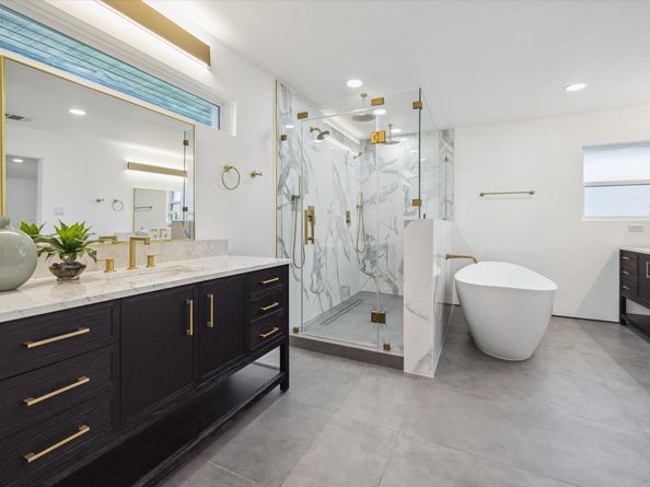 5659 Lymbar Drive, Houston TX 77096