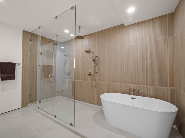 5659 Lymbar Drive, Houston TX 77096