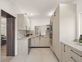 5659 Lymbar Drive, Houston TX 77096