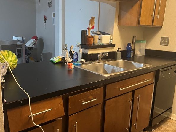 8519 Hearth Drive 28, Houston TX 77054