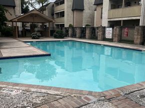 8519 Hearth Drive 28, Houston TX 77054