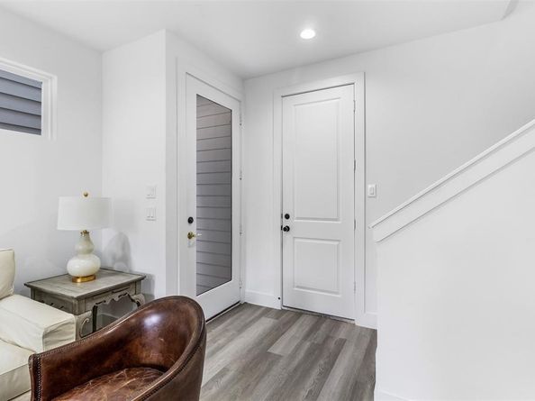 409 Alvia Run Lane, Houston TX 77018