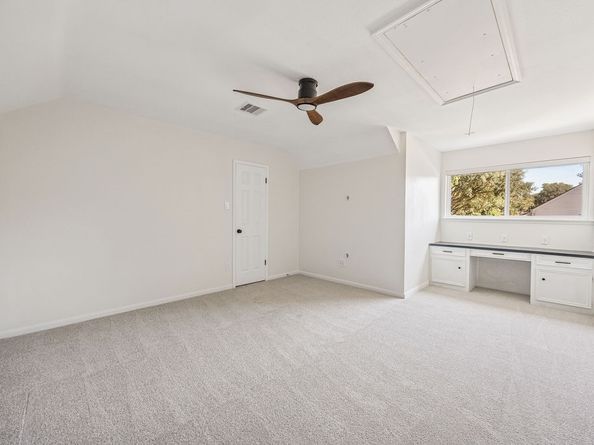 10203 Meadow Lake Lane, Houston TX 77042