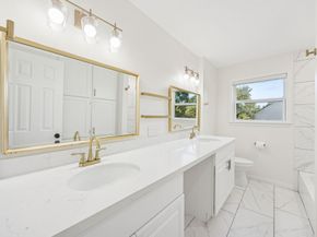 10203 Meadow Lake Lane, Houston TX 77042