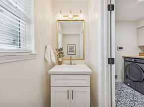 10203 Meadow Lake Lane, Houston TX 77042