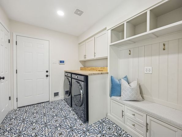 10203 Meadow Lake Lane, Houston TX 77042